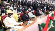 بازوم يتولى الرئاسة في النيجر ويدين 
