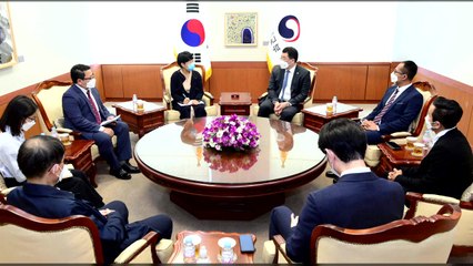 외교차관, 미얀마인 유학생과 간담회..."민주화 지지" / YTN