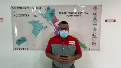 Cruz Roja rescata a familia entera en accidente acuático en Caldera