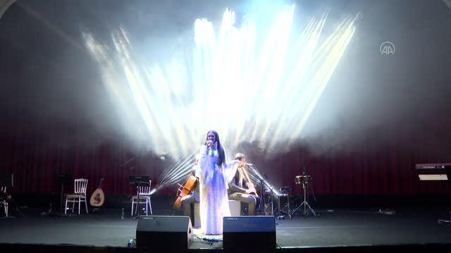 Suriye'deki savaş mağdurlarını ve göçü anlatan Geri Dönüş filminin galası yapıldı