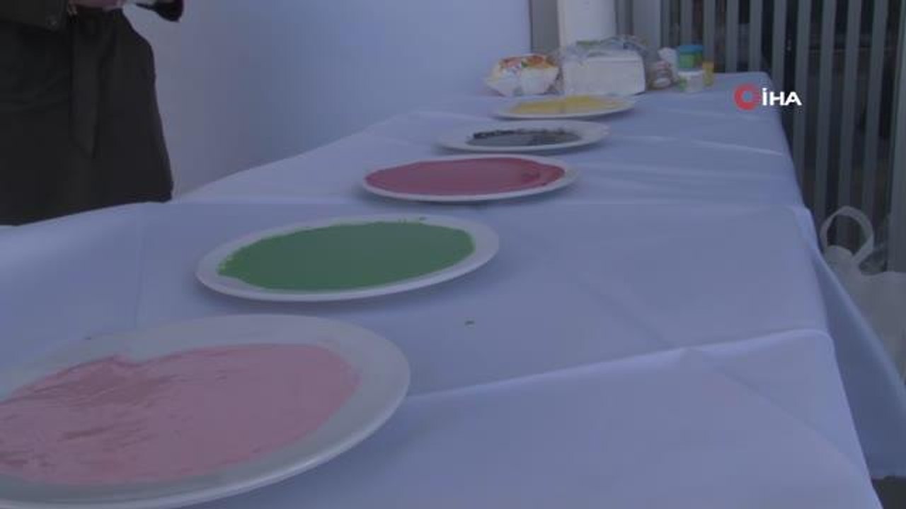 Arnavutköy Belediye Başkanı Haşim Baltacı 'özel' çocuklarla gökyüzüne balon bıraktı