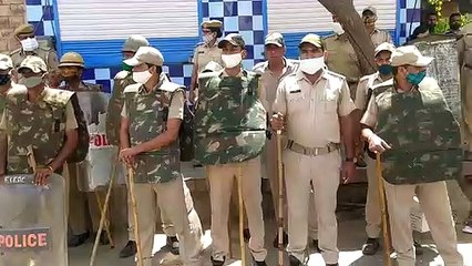 बिना अनुमति जुलूस निकालने दो एफआइआर दर्ज