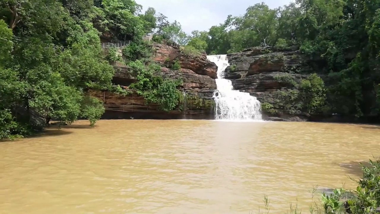 PANDAV FALL & CAVES IN MANDLA CORE RANGE JUNGLE PANNA TIGER RESERVE PANDAV STAY HERE ON AGYATVAS...