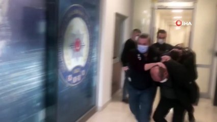Yasadışı yollarla piyasaya kırmızı reçeteli ilaç sokmaya çalışan doktora operasyon