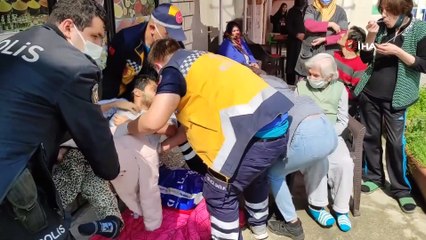 Engelli İki Dayısı ile Yatalak Anneannesini Az Daha Yakıyordu