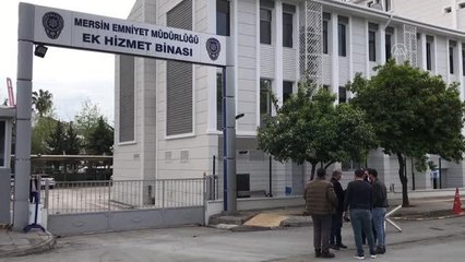 Motosikletli kapkaç zanlısı kask ve kıyafetinden teşhis edilerek yakalandı