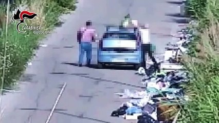 Gioia Tauro (RC) - Abbandono rifiuti, denunciati 90 zozzi (02.04.21)