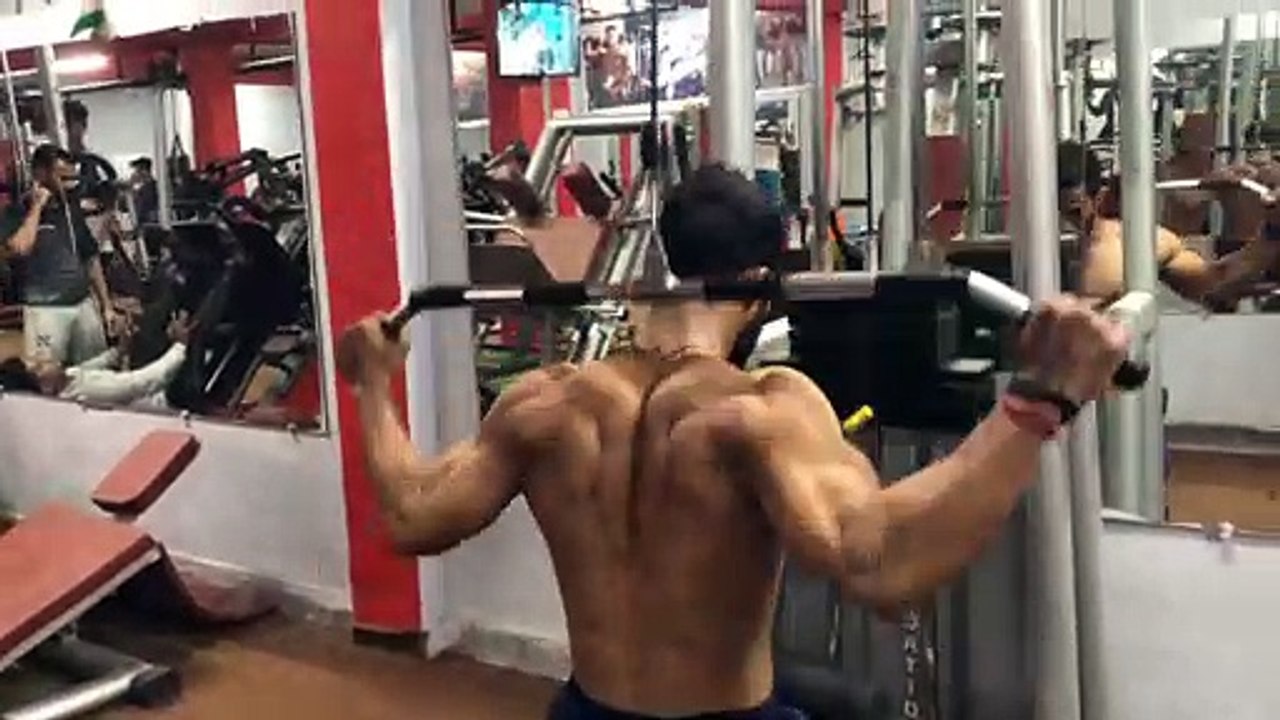 BASIC BACK EXERCISE || WORKOUT MOTIVATION #FITNESS #GYM #MOTIVATION