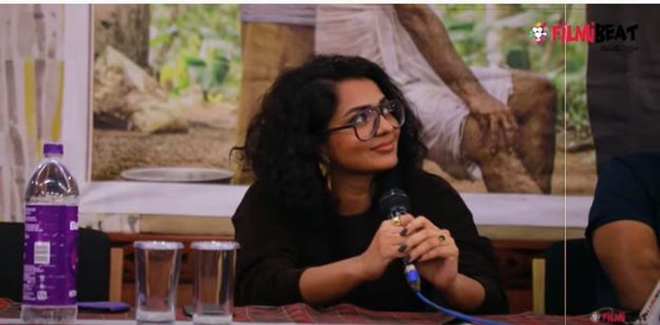 Parvathy Candid Moments | FilmiBeat Malayalam
