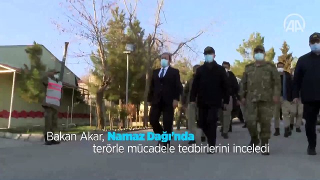 Bakan Akar, Namaz Dağı'nda terörle mücadele tedbirlerini inceledi