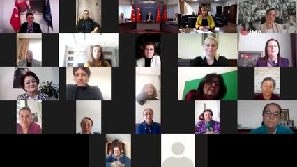 CHP lideri Kılıçdaroğlu, Kadın Belediye Başkanları ile bir araya geldi