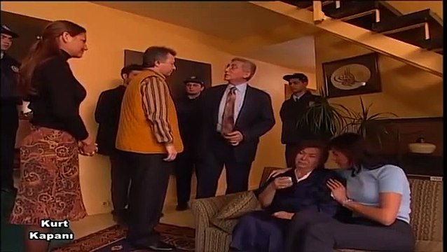 Kurt Kapanı 6. Bölüm - Ne Hasta Bekler Sabahı, Ne Taze Ölüyü Mezar