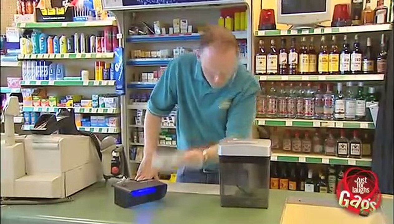 Fake_Money_Shredding_Machine(360p)