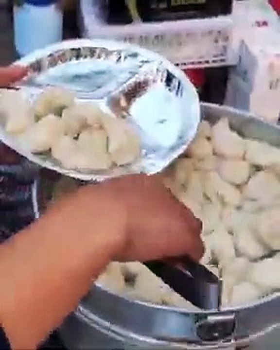 Dona Auntie's Momo