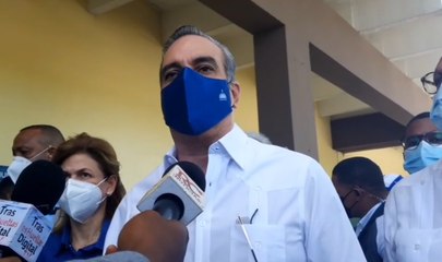 Abinader asegura el país cuenta con las vacunas suficientes para terminar segunda fase de vacunación