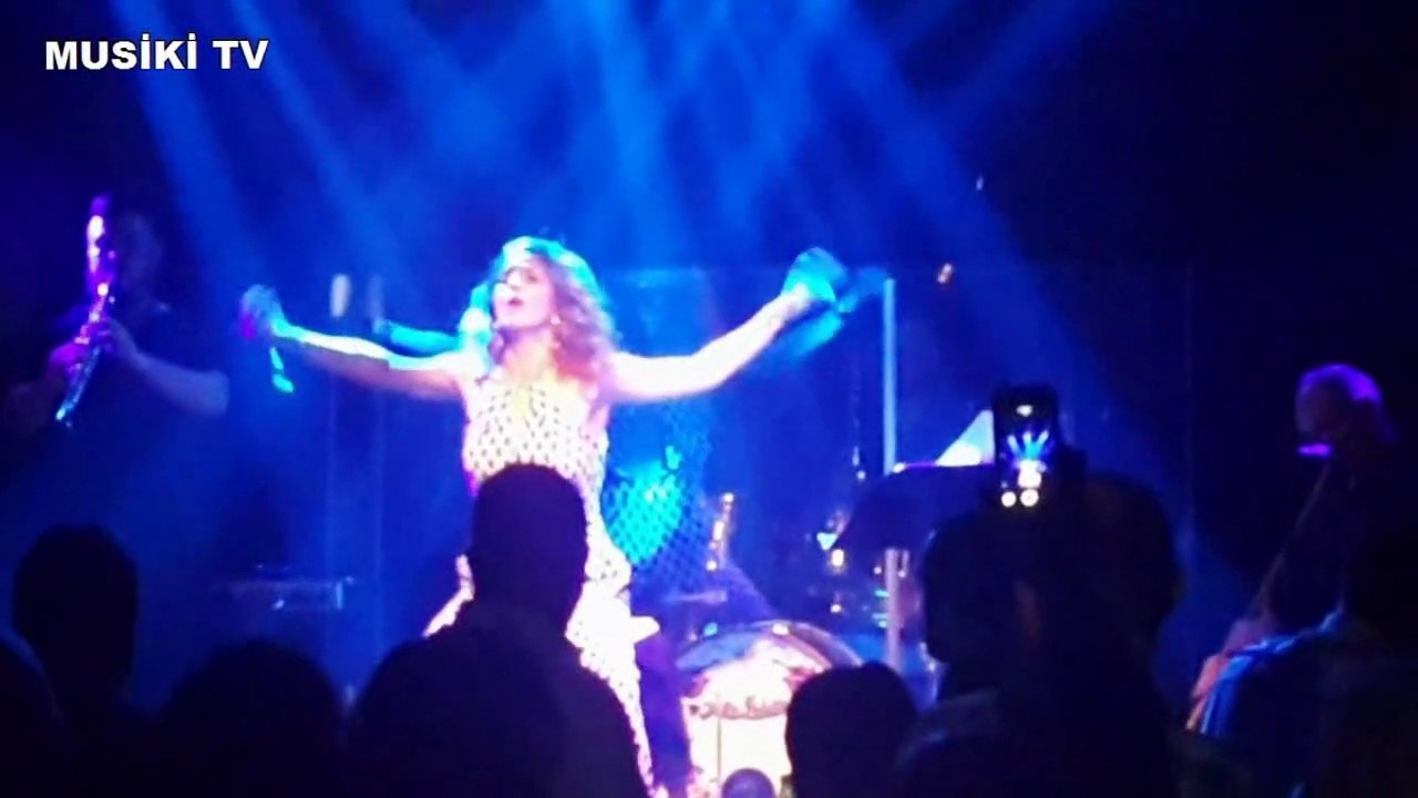 İNCİ MERCAN - İsyan (Halil Sezai cover) (Konser/Canlı) @Jolly Joker Antalya