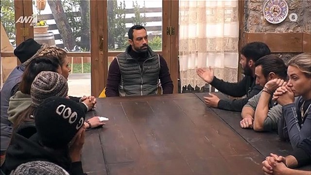 Η Φάρμα: Ένταση στο συμβούλιο για τον πρώτο μονομάχο! Ποιος παίκτης πήρε τη μαύρη πέτρα;