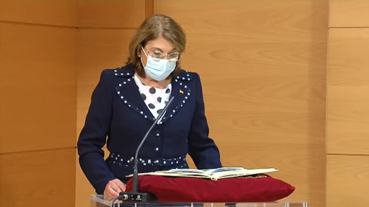 López Miras coloca a Mabel Campuzano en la Consejería de Educación para imponer la censura parental