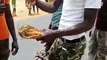 Les paysans de Noto Gouye Diama qui n’arrivent plus à écouler leurs marchandises ont hué la ministre