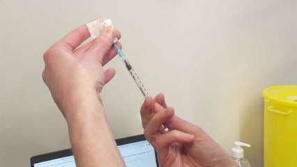 영국, AZ백신 접종 후 7명 사망...호주서도 혈액 응고 사례 / YTN