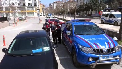 Camiden yardım kumbarasını çalan 52 suç kayıtlı şüpheli serbest bırakıldı