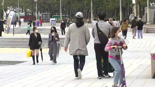 보궐 선거 전 마지막 휴일...부산, 바닥 민심 잡기 총력전 / YTN