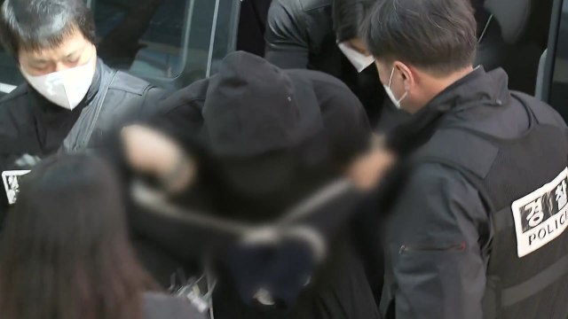 '세 모녀 살해' 20대 피의자, 영장심사...오늘 구속 여부 결정 / YTN