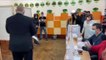 Les Bulgares élisent leurs députés, le Premier ministre donné favori