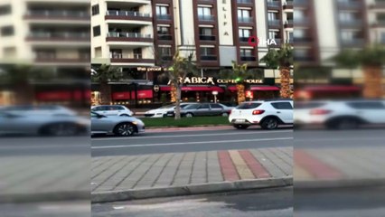 70 lira servis ücreti ödememek için kapıyı söküp tamirciye getirdi