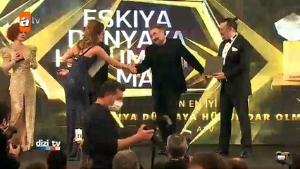 atv'ye ödül yağmuru