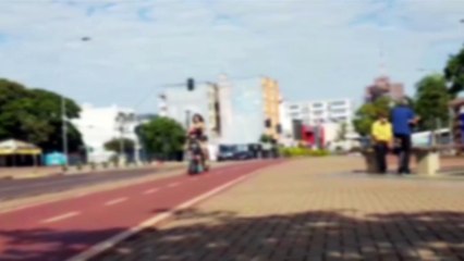 Domingo de Páscoa tem movimentação tranquila no Calçadão Central