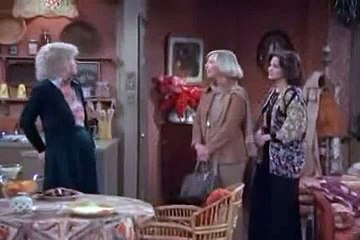 Rhoda   S03E23 Pajama Party Bingo