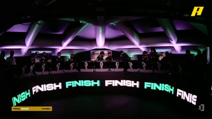 لحظة نهاية سباق إكستريم إي العلا