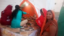 शाजापुर में आज शीतला सप्तमी के मौके पर महिलाओं ने शीतला माता की पूजा अर्चना की