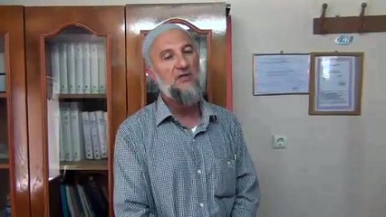 Şehitler için sela okuyan imama çirkin saldırı