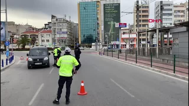 İZMİR VAKA SAYILARININ ARTTIĞI İZMİR'DE, HALK KISITLAMAYA UYDU