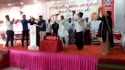 48 घंटे पूरे हुए कवि सम्मेलन के,147 कवि कर चुके काव्यपाठ