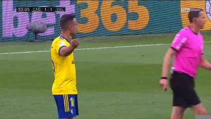 LaLiga : Cadix, victoire entachée contre Valence