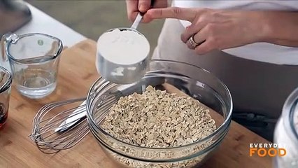 Crispy Maple Oatmeal Cookies - Everyday Food With Sarah Carey