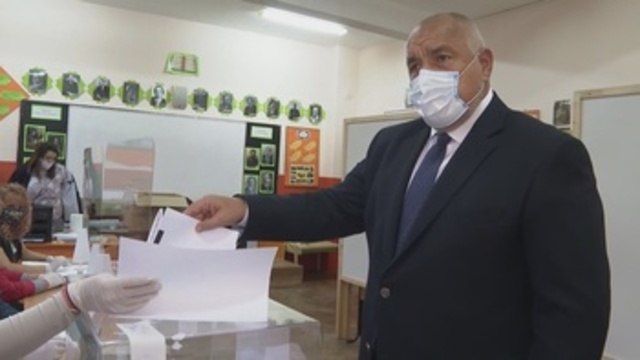 El populista Borisov gana las elecciones búlgaras sin mayoría de Gobierno