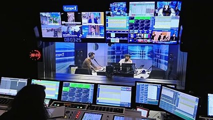 Covid-19 : où en est la naturalisation des travailleurs étrangers "en première ligne" ?