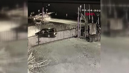 TRABZON POLİSTEN KAÇAN 2 ŞÜPHELİNİN KAZA ANI KAMERADA