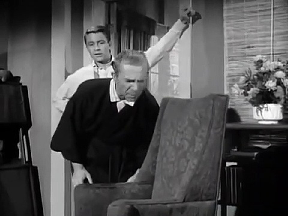 My Favorite Martian || Uncle Martins Wisdom Tooth || Season 1 Episode 37