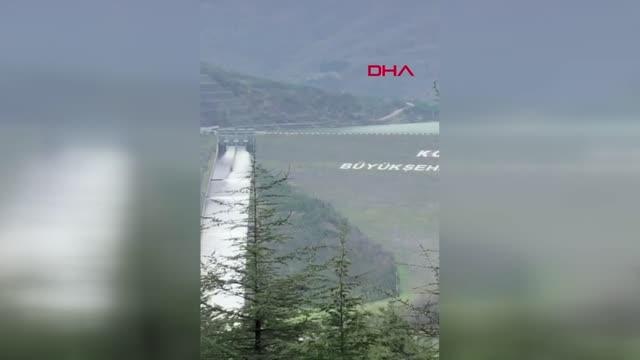 Yuvacık Barajı doldu, baraj kapakları açıldı