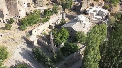 AKSARAY- 17 asırlık "Küçük Ayasofya" ziyaretçilerini hayran bırakıyor