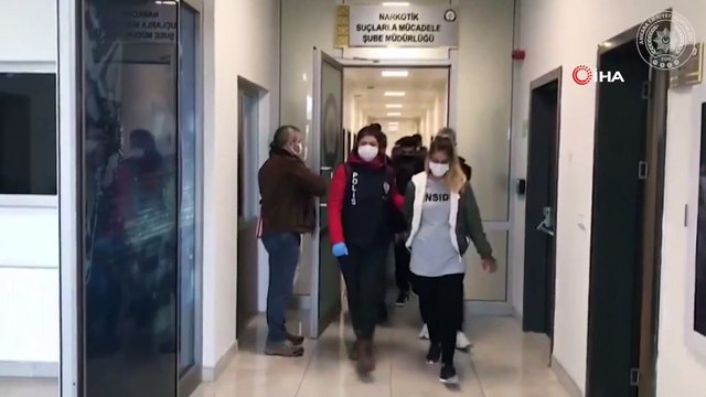 Başkentte zehir tacirlerine yönelik operasyonda 1,3 kilogram esrar ele geçirildi