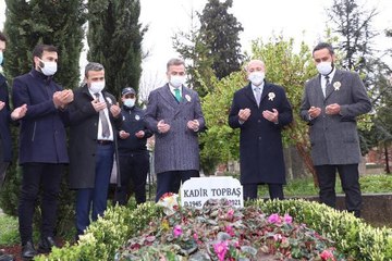 (Düzelterek yeniden) PLEVNE KAHRAMANI GAZİ OSMAN PAŞA KABRİ BAŞINDA ANILDI