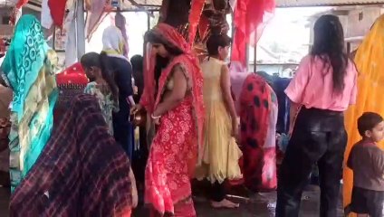 तिलावद में शीतला माता की पूजा अर्चना कर परिवार के लिए मांगी सुख समृद्धि