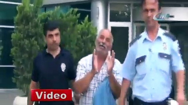 Karısının yüzüne tuz ruhu döktü