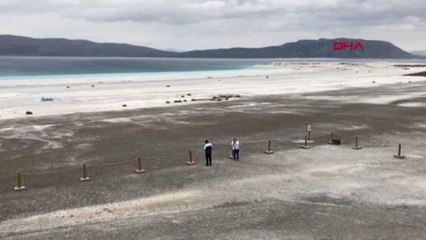 Son dakika haber! BURDUR SALDA GÖLÜ'NDE DOĞA KENDİNİ YENİLEDİ, ÇAMUR ÇUKURLARI KAPANMAYA BAŞLADI